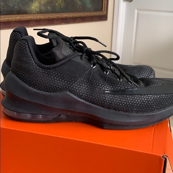 Nike airmax infuriate used very good condition - Picture 3 of 3